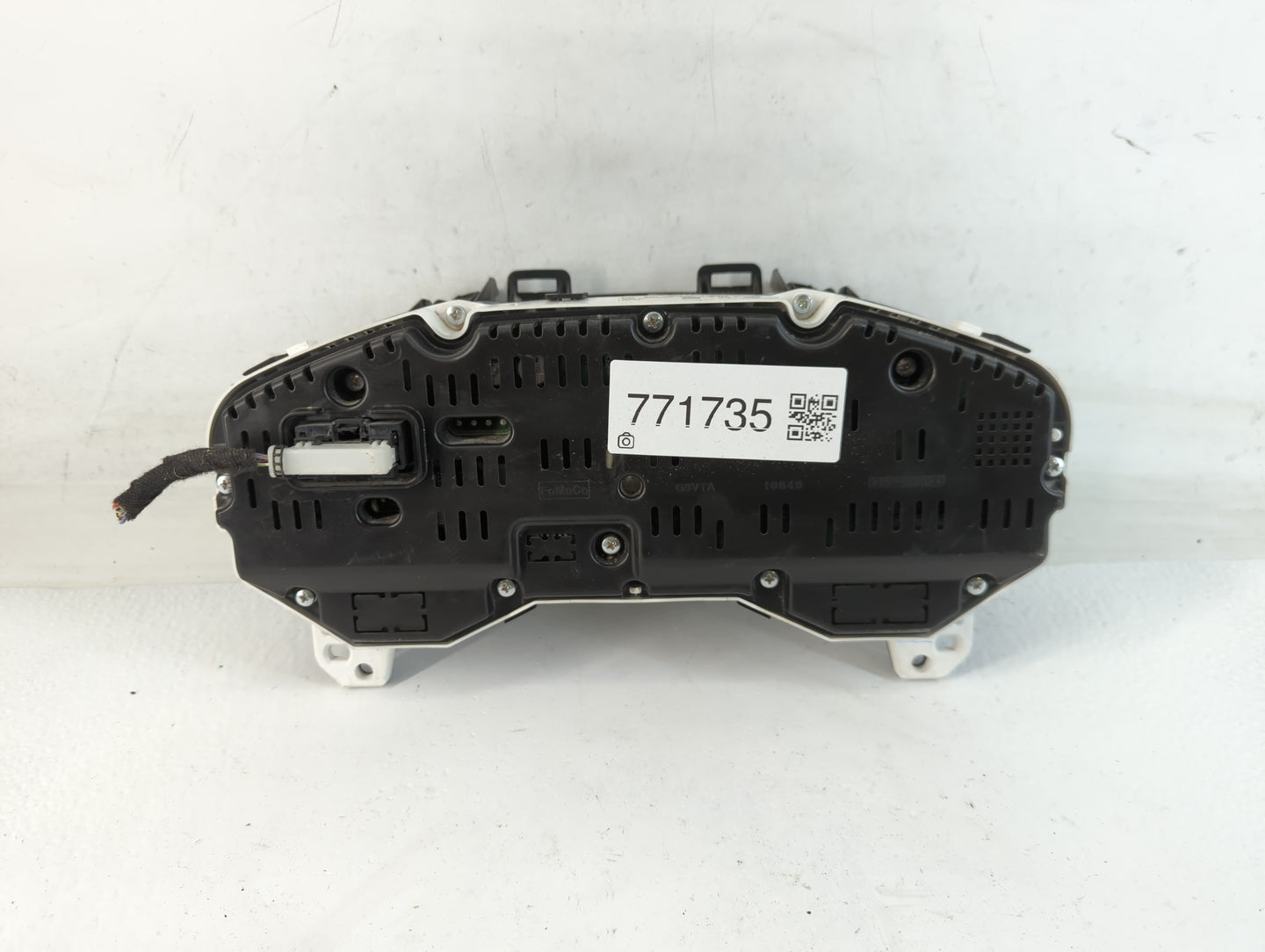 2016-2018 Ford Edge Instrument Cluster Speedometer Gauges P/N:MX257520-4392 GT4T-10849-CC Fits Fits 2016 2017 2018 OEM Used 