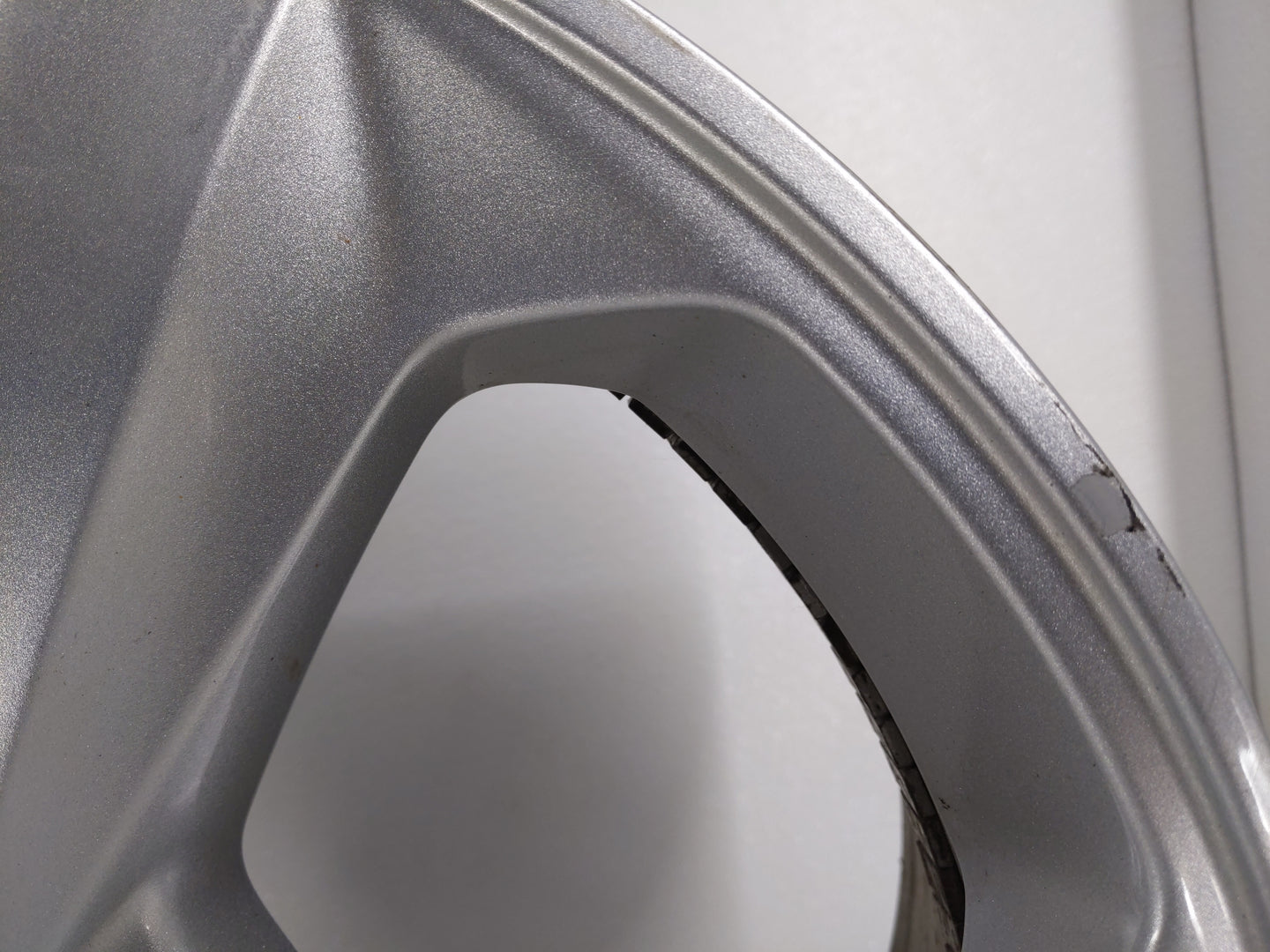 2017 Ford Edge Oem Wheel Rim - Oemusedautoparts1.com
