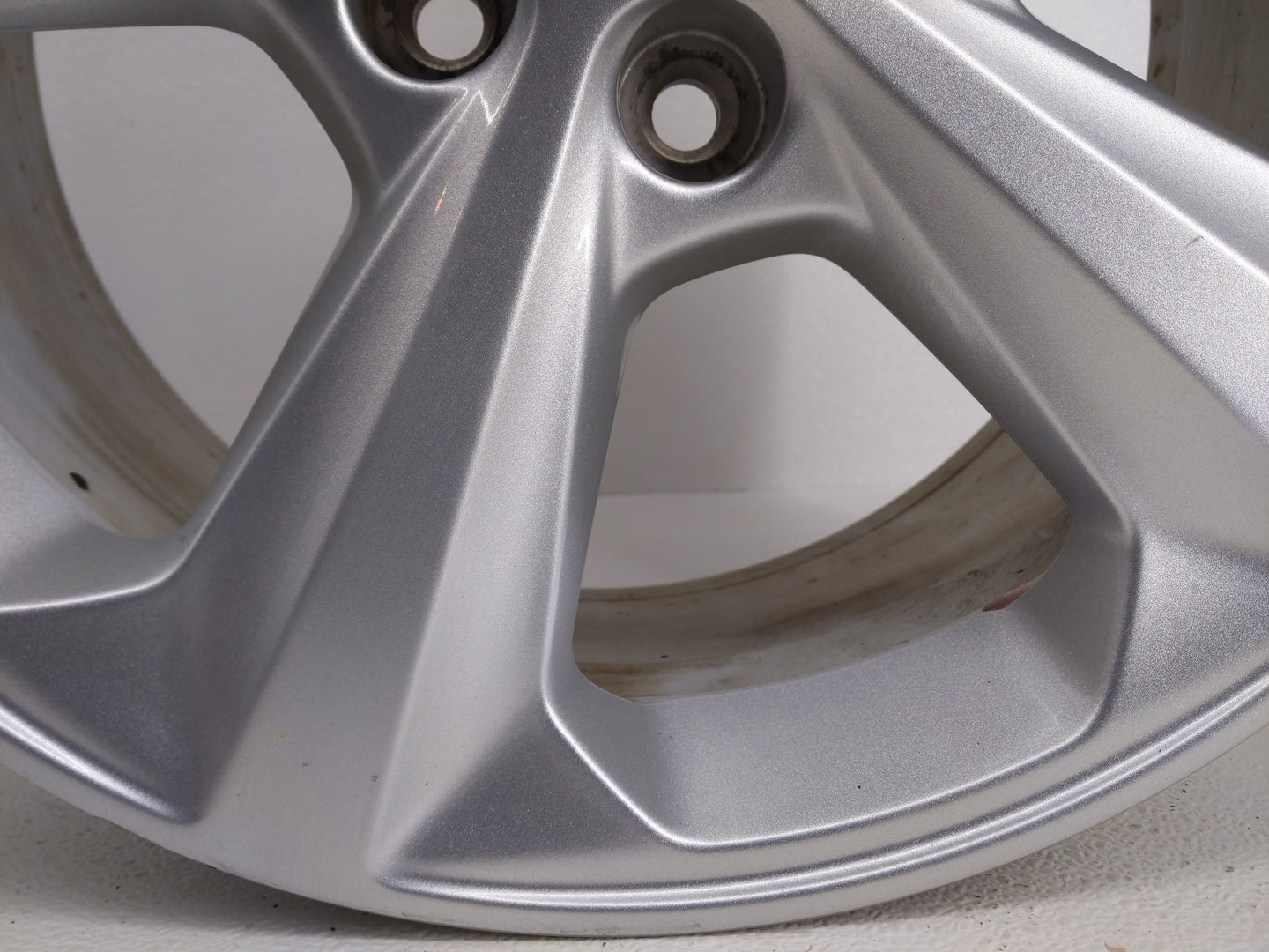 2017 Ford Edge Oem Wheel Rim 779475 - Oemusedautoparts1.com