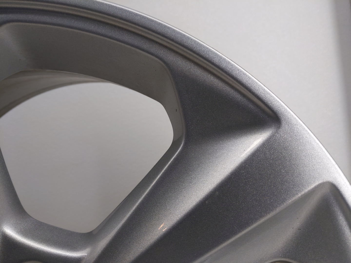2017 Ford Edge Oem Wheel Rim - Oemusedautoparts1.com