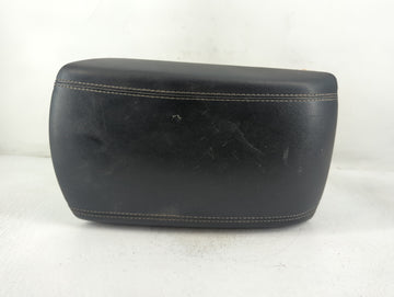 2015-2018 Ford Edge Center Console Armrest Cover Lid P/N:373317 T4B-R0460 Fits Fits 2015 2016 2017 2018 OEM Used Auto Parts 