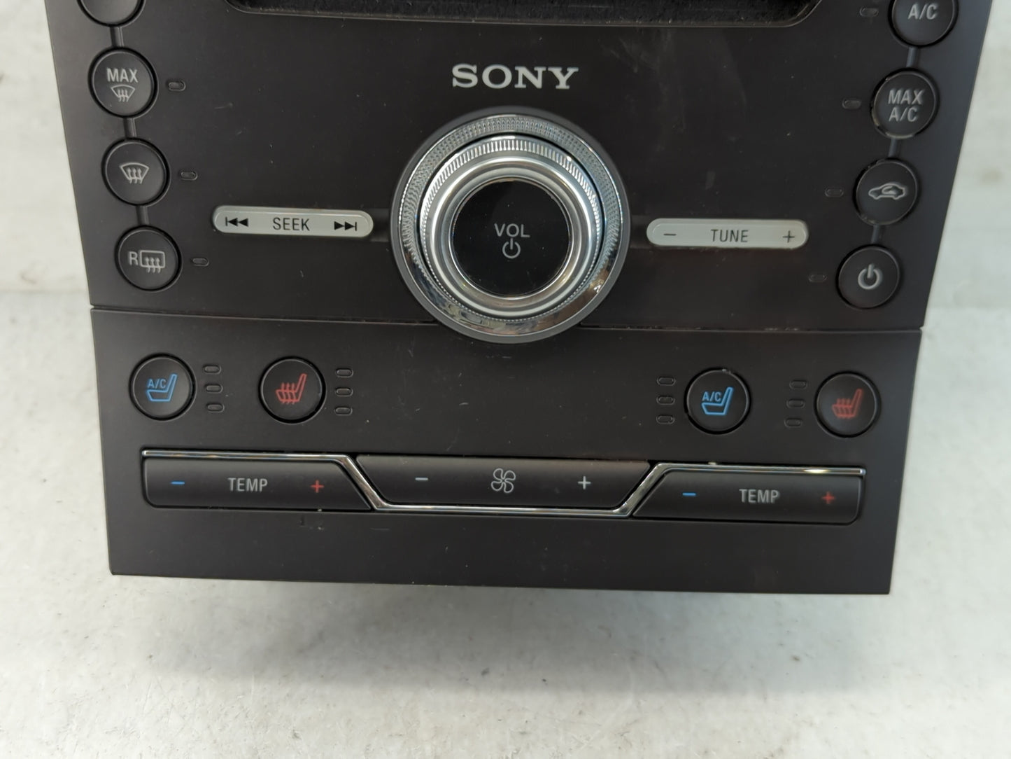 2017-2018 Ford Edge Radio AM FM Cd Player Receiver Replacement P/N:HT4T-18E245-EA Fits Fits 2017 2018 OEM Used Auto Parts - 