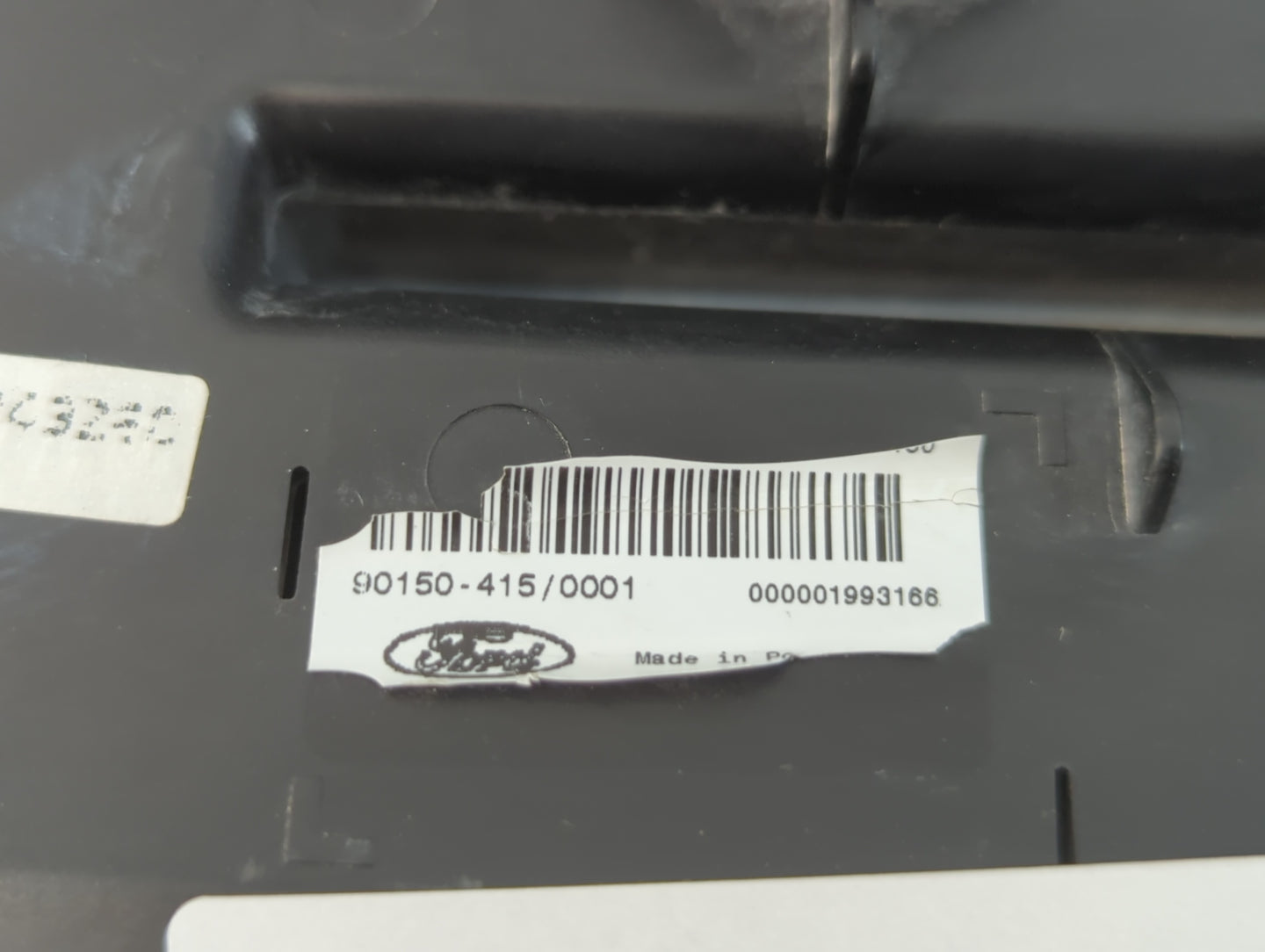 2015-2018 Ford Edge Radio AM FM Cd Player Receiver Replacement Fits Fits 2015 2016 2017 2018 OEM Used Auto Parts - Oemusedau