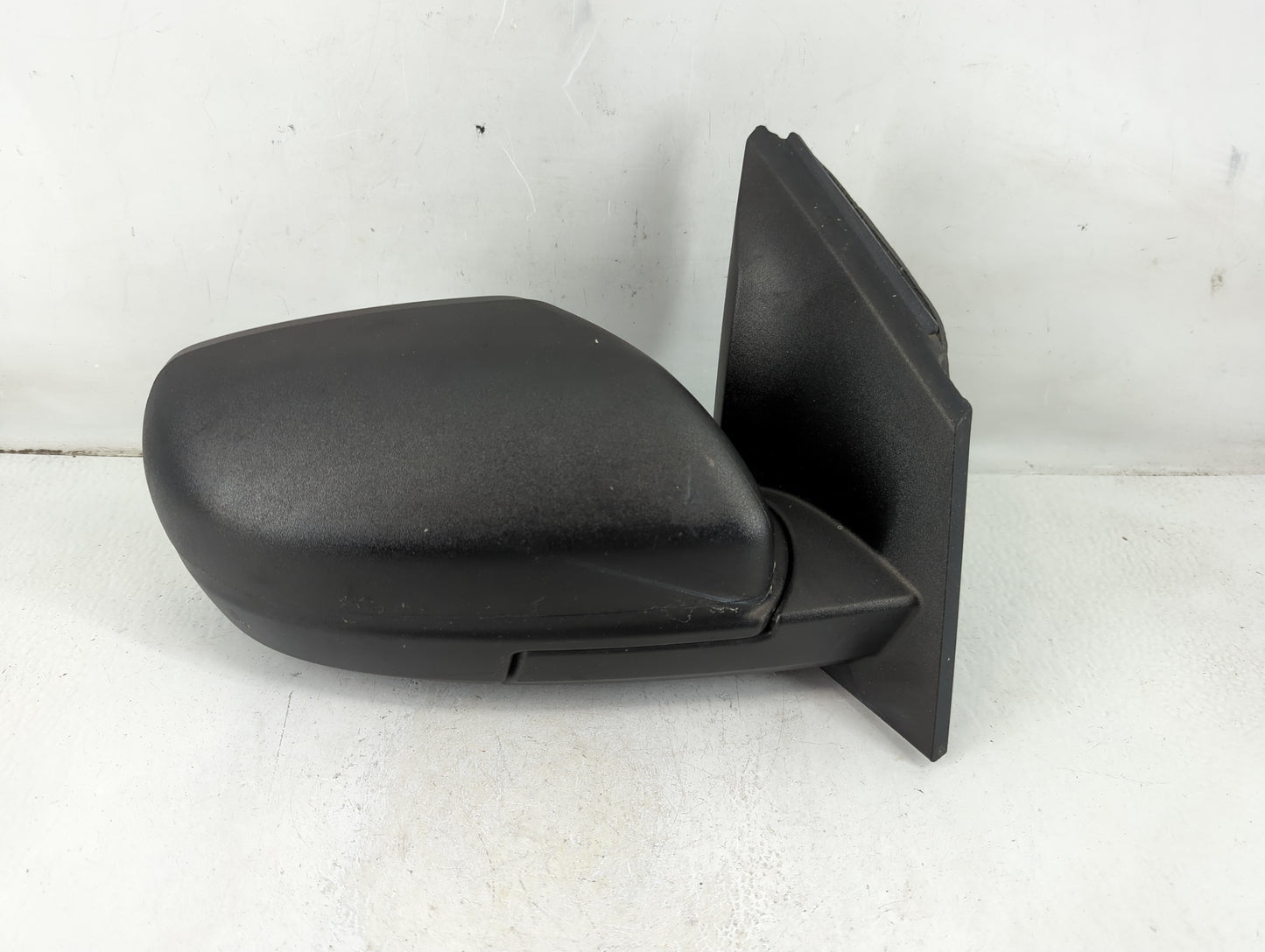 2017 Ford Edge Passenger Right Side View Manual Door Mirror Black - Oemusedautoparts1.com