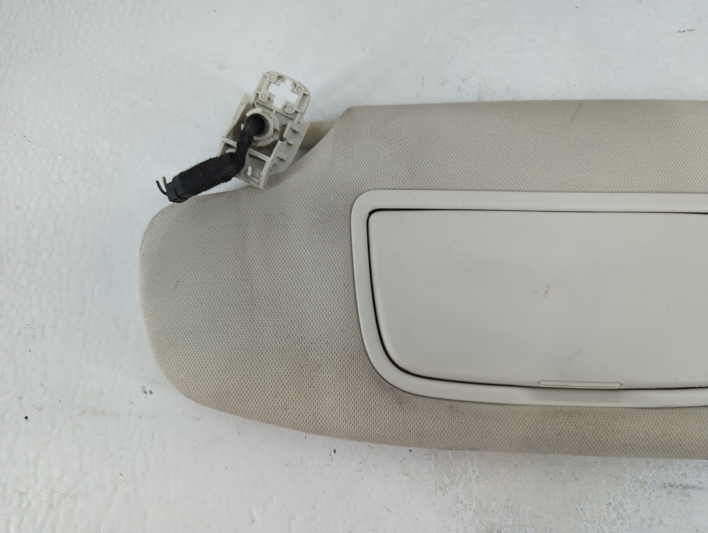 2015-2020 Ford Edge Sun Visor Shade Replacement Passenger Right Mirror Fits Fits 2015 2016 2017 2018 2019 2020 OEM Used Auto