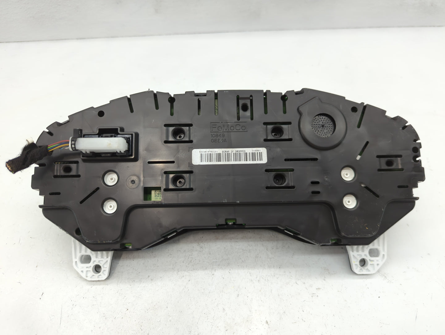 2016-2018 Ford Edge Instrument Cluster Speedometer Gauges Fits Fits 2016 2017 2018 OEM Used Auto Parts - Oemusedautoparts1.c