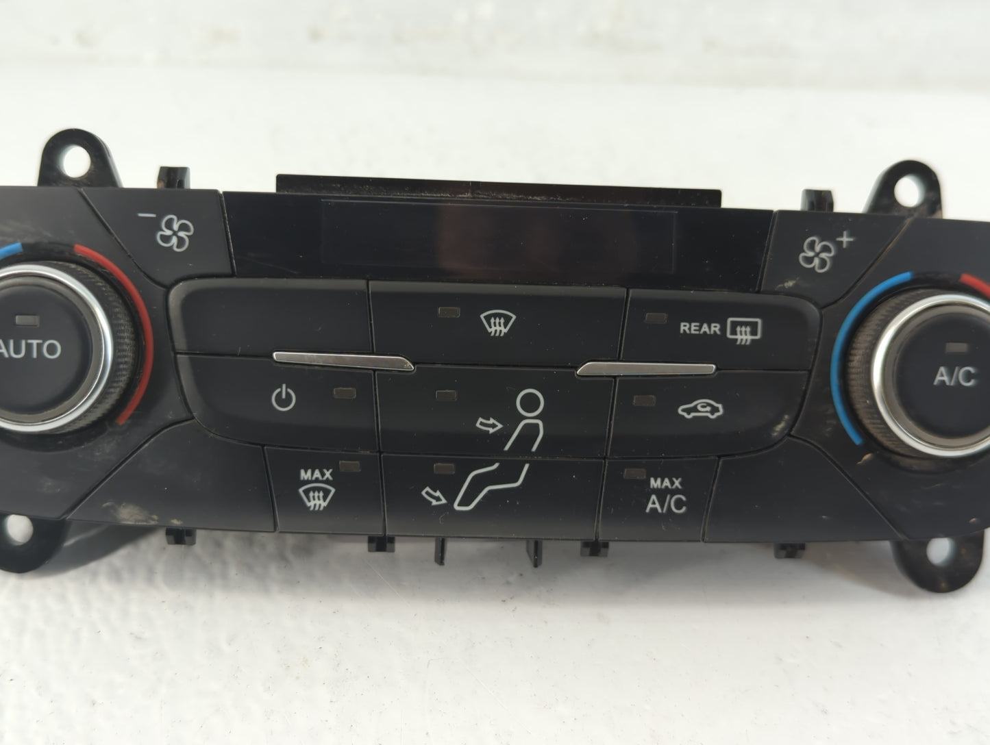 2017 Ford Escape Climate Control Module Temperature AC/Heater Replacement P/N:GJ5T-18C612-EA Fits OEM Used Auto Parts - Oemu