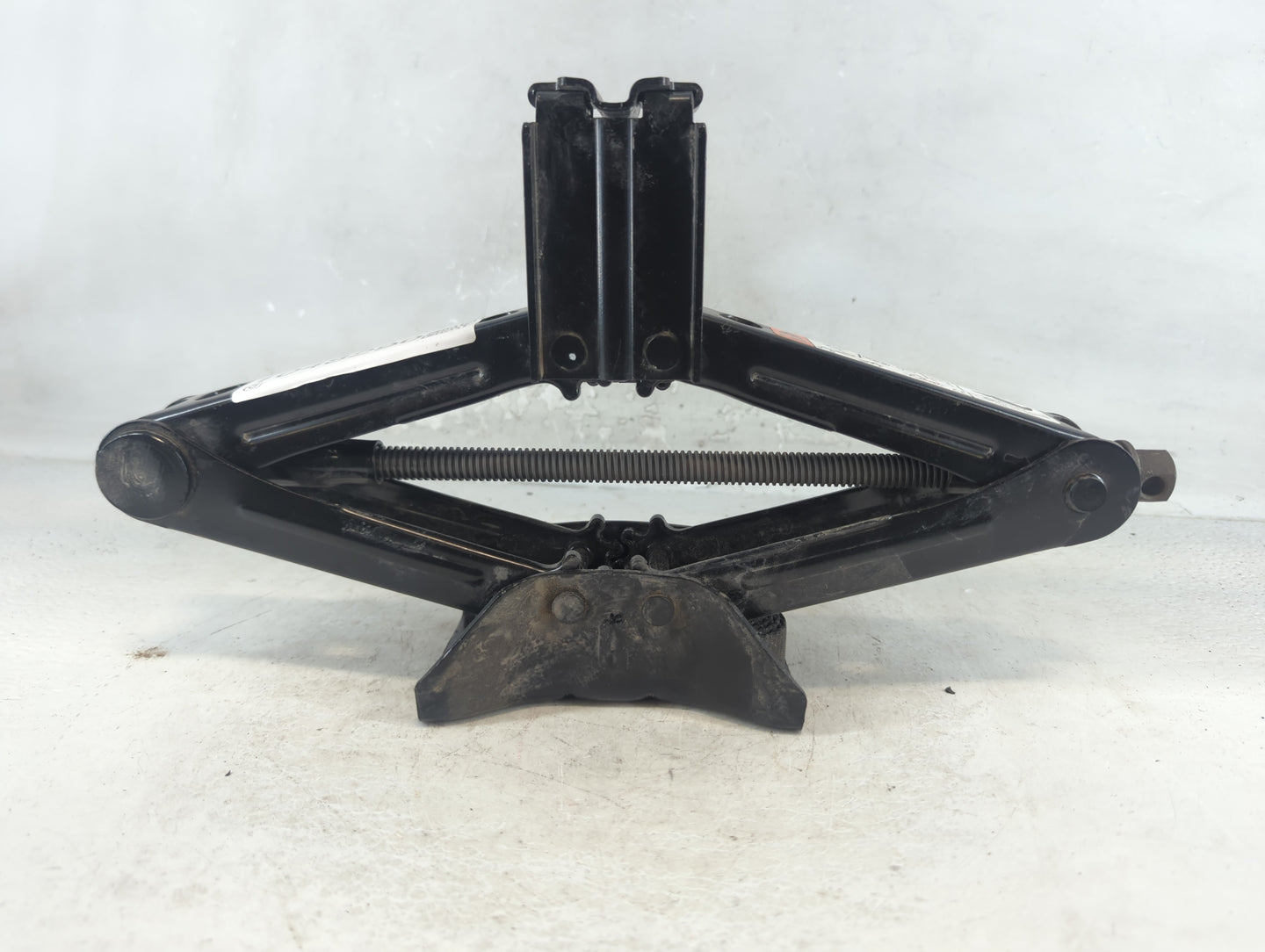 2017 Ford Escape Spare Scissor Car Jack - Oemusedautoparts1.com