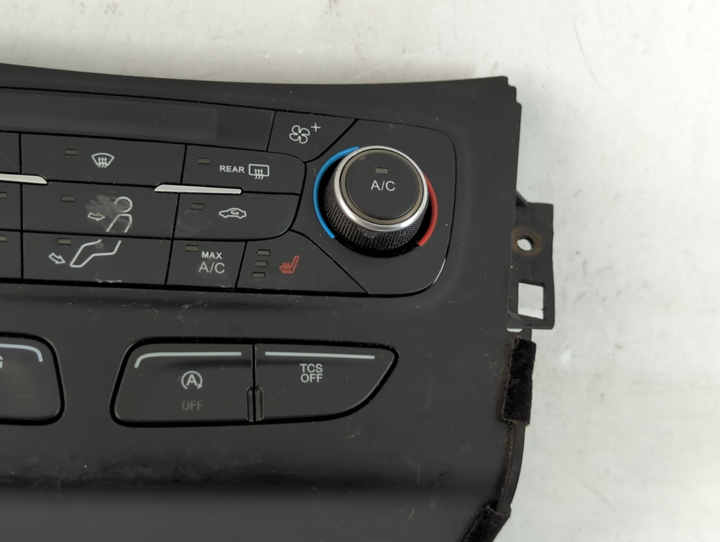 2017 Ford Escape Climate Control Module Temperature AC/Heater Replacement P/N:GJ5T-18C612-FA Fits OEM Used Auto Parts - Oemu