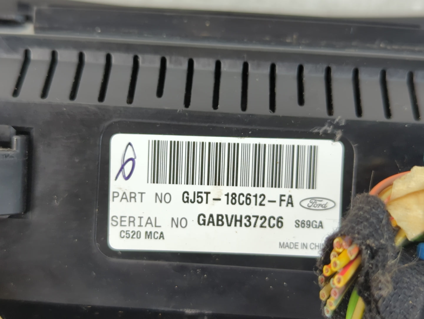 2017 Ford Escape Climate Control Module Temperature AC/Heater Replacement P/N:GJ5T-18C612-FA Fits OEM Used Auto Parts - Oemu