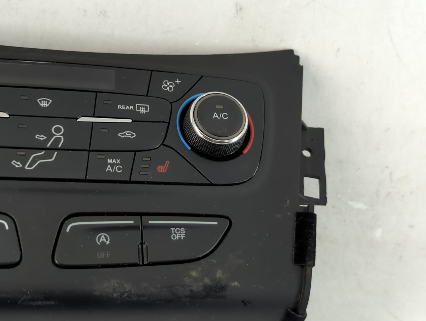 2017 Ford Escape Climate Control Module Temperature AC/Heater Replacement P/N:GJ5T-18C612-CE Fits OEM Used Auto Parts - Oemu