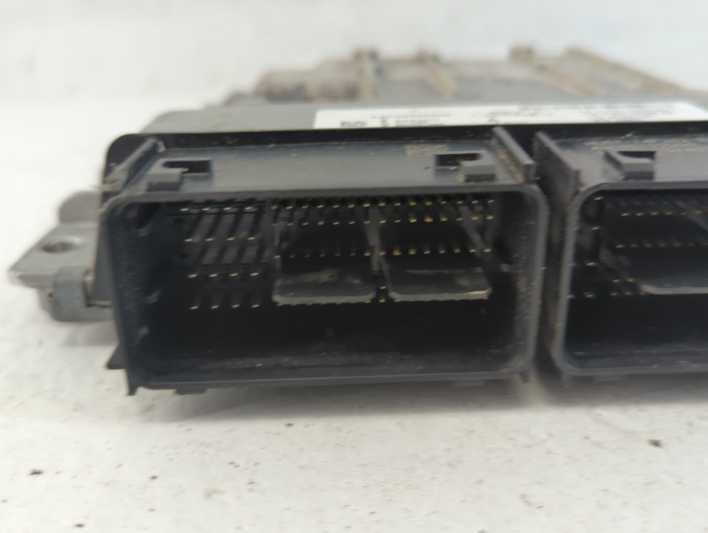 2017-2019 Ford Escape PCM Engine Control Computer ECU ECM PCU OEM P/N:HU5T-14F262-BA FV6A-12B684-AB Fits Fits 2017 2018 2019