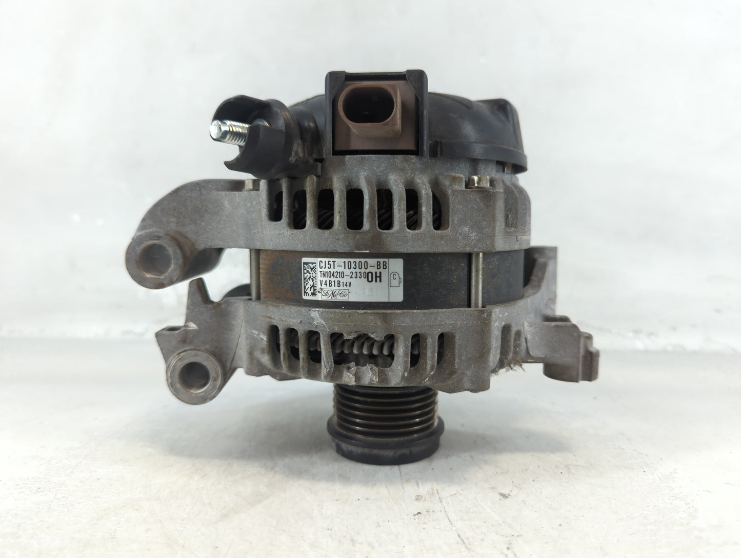 2013-2019 Ford Escape Alternator Replacement Generator Charging Assembly Engine OEM P/N:CJ5T-10300-BB Fits OEM Used Auto Par