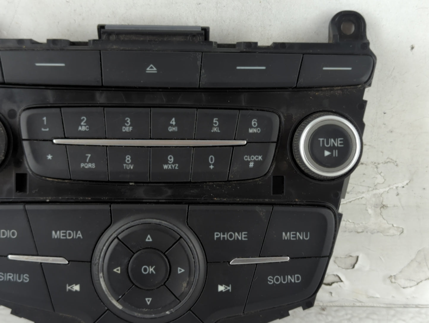 2017-2019 Ford Escape Radio AM FM Cd Player Receiver Replacement P/N:D3L0A XXXX-18K811-XX Fits Fits 2015 2016 2017 2018 2019