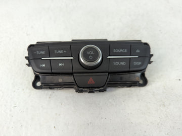 2017 Ford Escape Climate Control Module Temperature AC/Heater Replacement P/N:F1CT 18K811 HC Fits OEM Used Auto Parts - Oemu