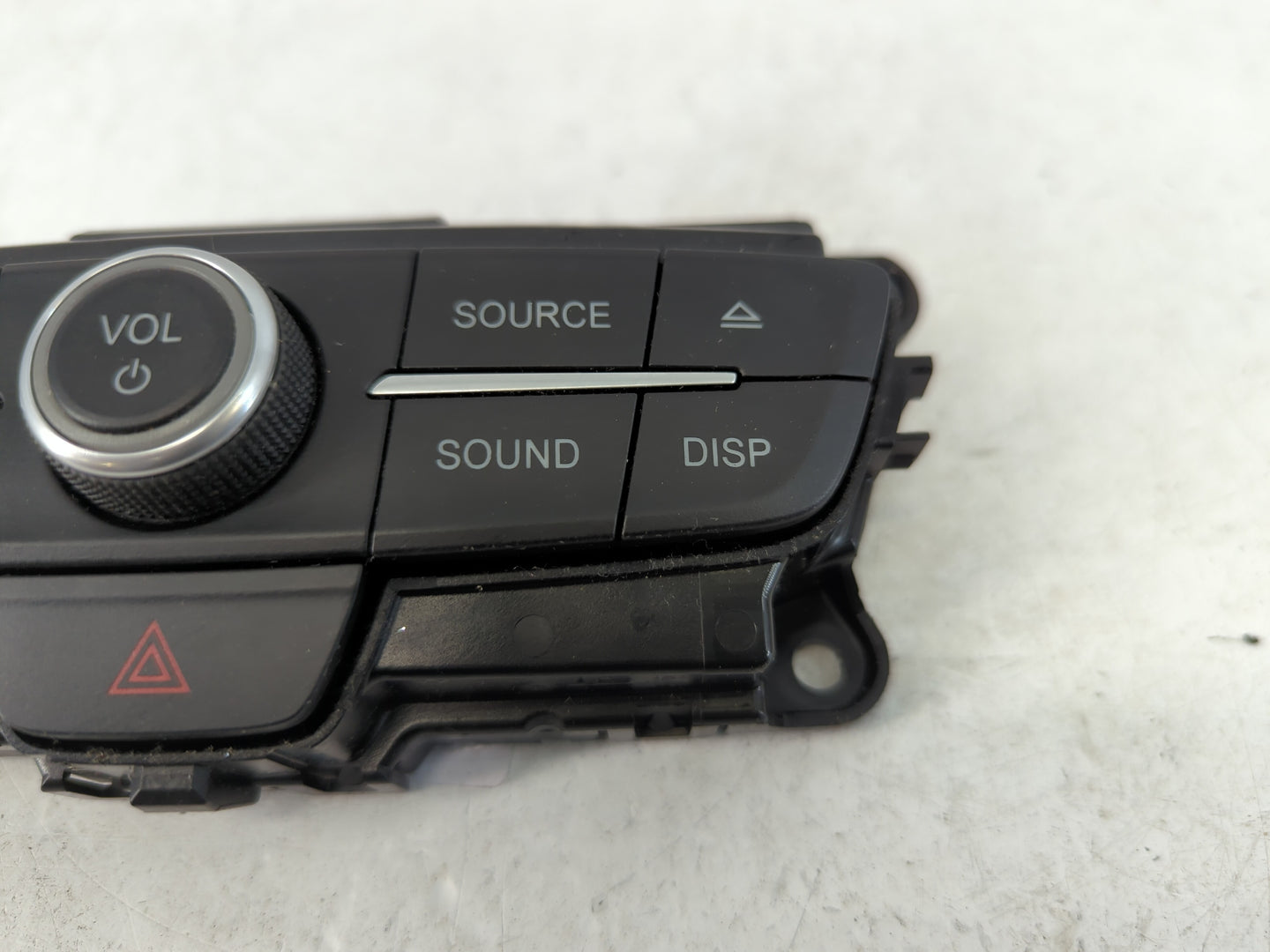 2017 Ford Escape Climate Control Module Temperature AC/Heater Replacement P/N:F1CT 18K811 HC Fits OEM Used Auto Parts - Oemu