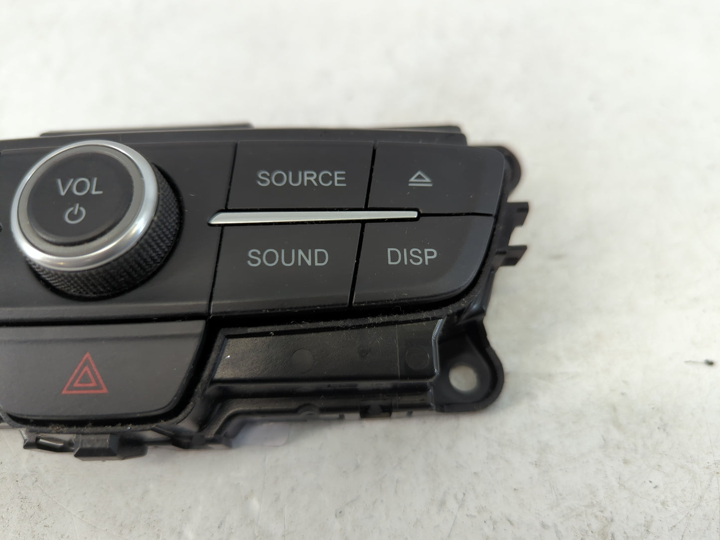 2017 Ford Escape Climate Control Module Temperature AC/Heater Replacement P/N:F1CT 18K811 HC Fits OEM Used Auto Parts - Oemu