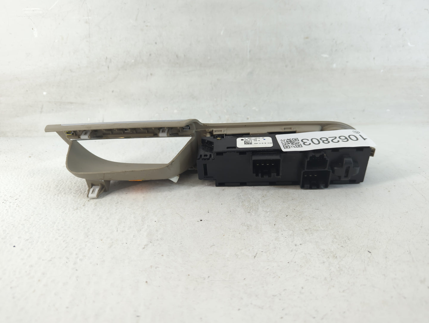 2017-2019 Ford Escape Master Power Window Switch Replacement Driver Side Left P/N:BM5T-14A132-AA Fits OEM Used Auto Parts - 