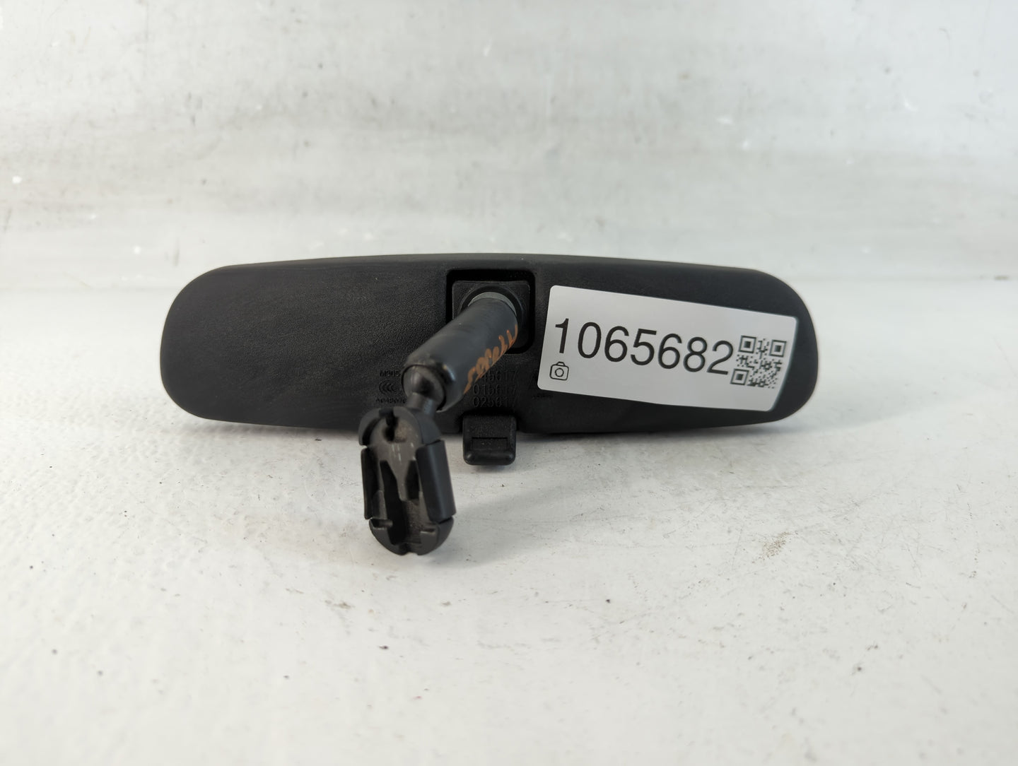 2017-2019 Ford Escape Interior Rear View Mirror Replacement OEM P/N:E11025617 E11015617 Fits Fits 2015 2016 2017 2018 2019 O