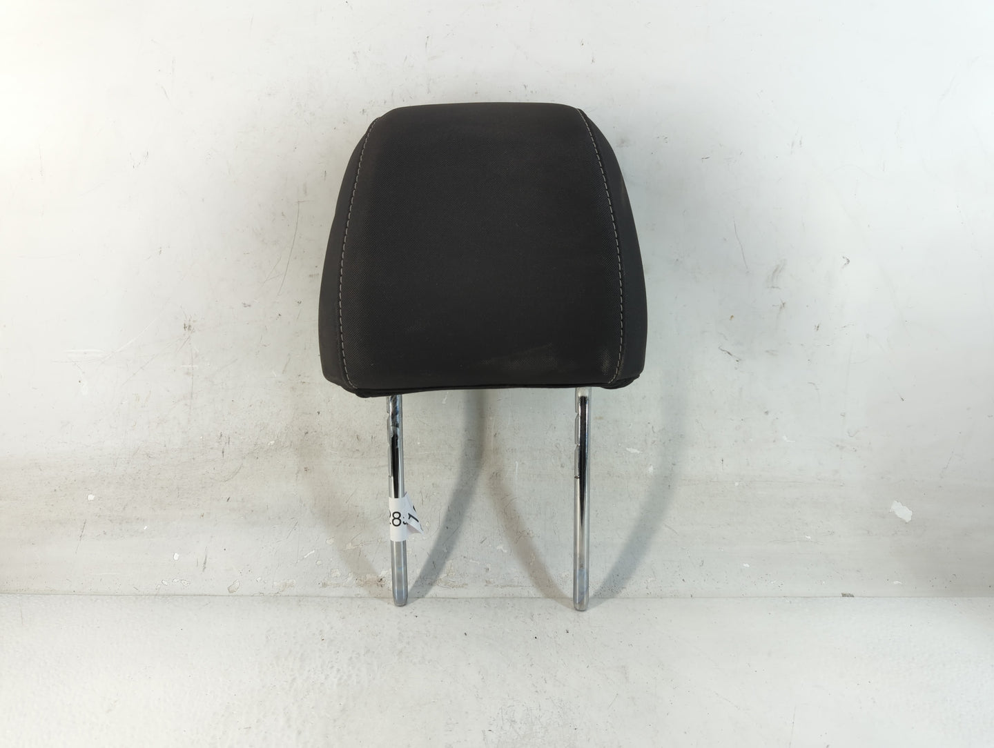 2017 Ford Escape Headrest Head Rest Front Driver Passenger Seat Fits OEM Used Auto Parts - Oemusedautoparts1.com