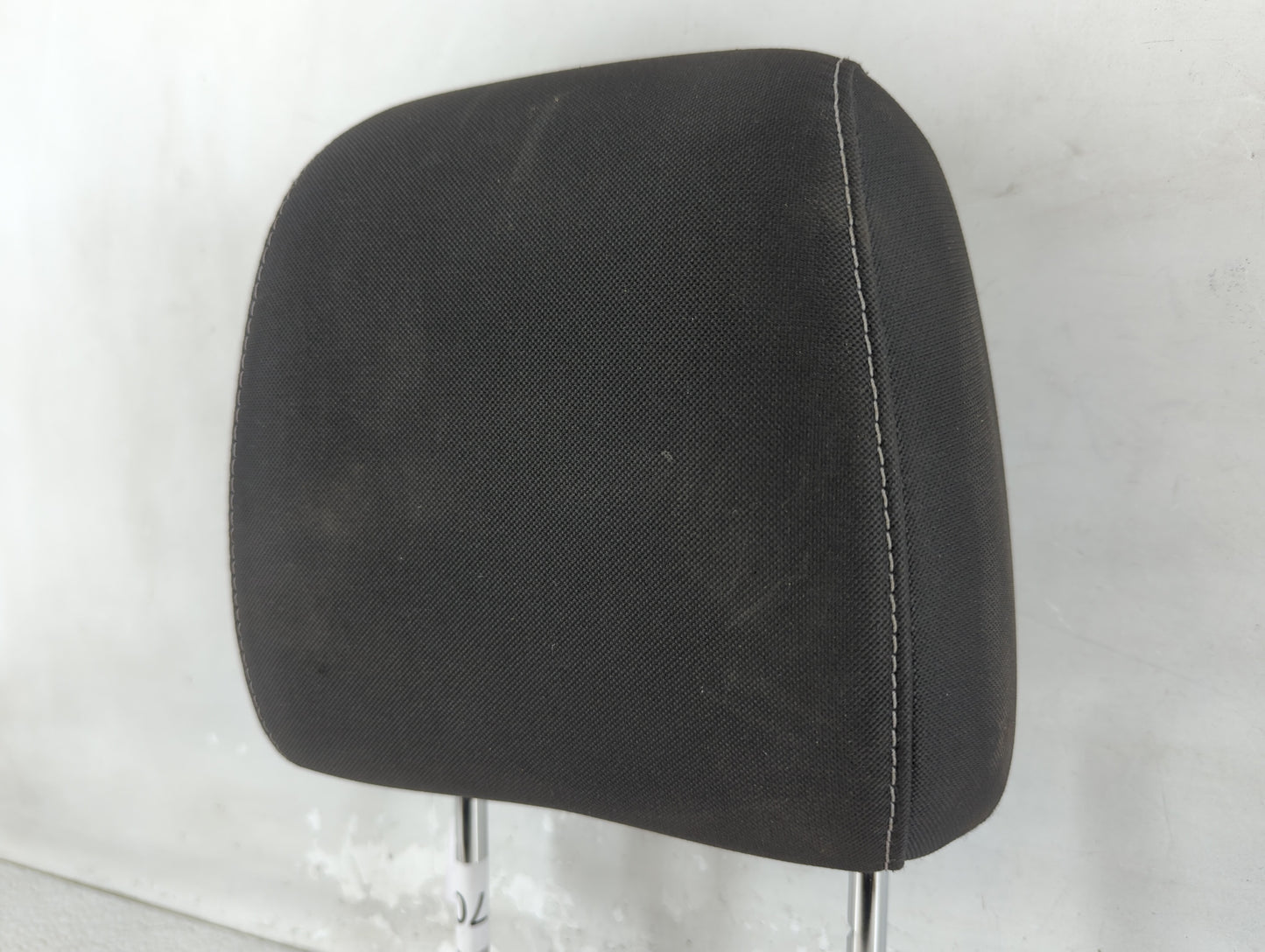 2016-2019 Ford Escape Headrest Head Rest Front Driver Passenger Seat Fits Fits 2016 2017 2018 2019 OEM Used Auto Parts - Oem