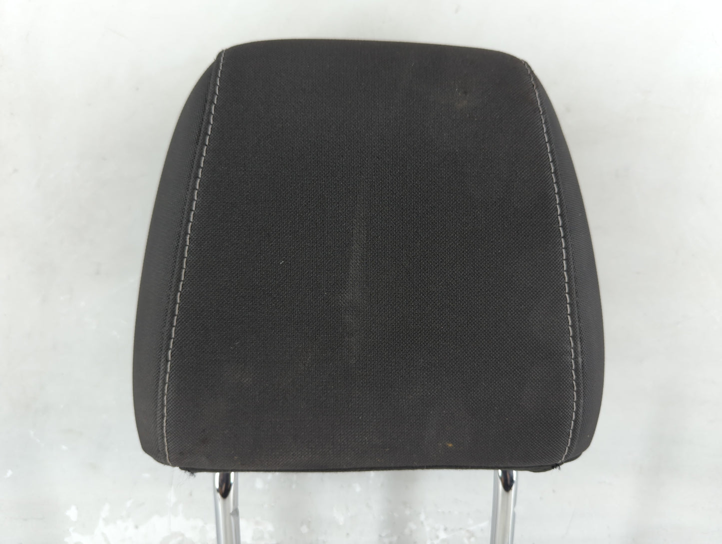 2016-2019 Ford Escape Headrest Head Rest Front Driver Passenger Seat Fits Fits 2016 2017 2018 2019 OEM Used Auto Parts - Oem