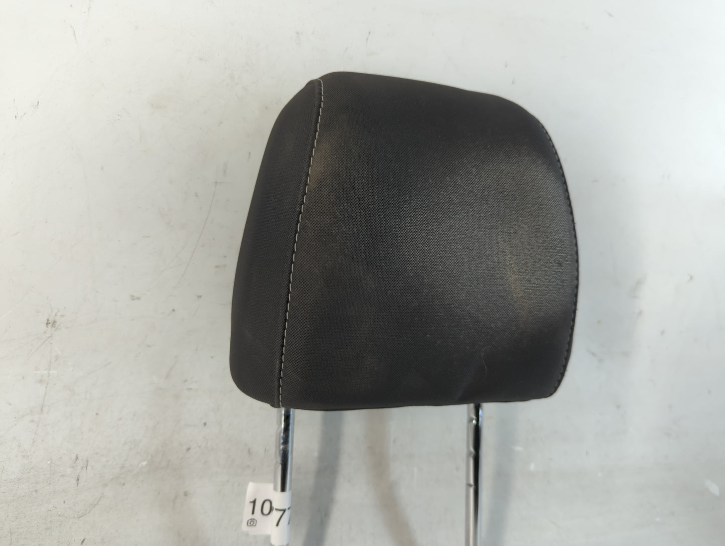 2016-2019 Ford Escape Headrest Head Rest Front Driver Passenger Seat Fits Fits 2016 2017 2018 2019 OEM Used Auto Parts - Oem