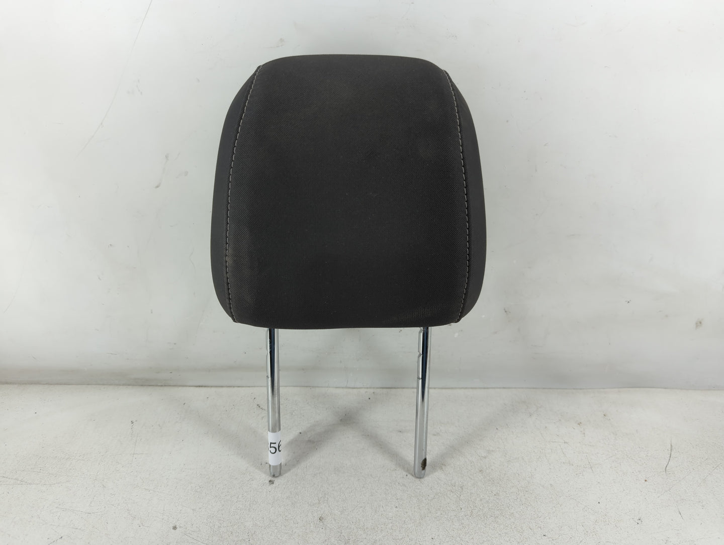 2017-2019 Ford Escape Headrest Head Rest Front Driver Passenger Seat Fits Fits 2017 2018 2019 OEM Used Auto Parts - Oemuseda