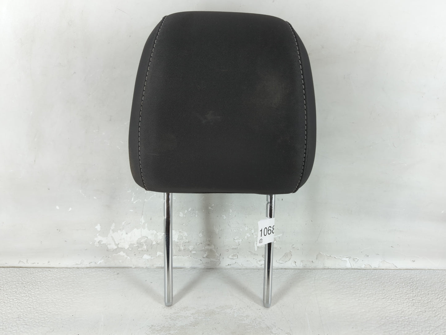 2016-2019 Ford Escape Headrest Head Rest Front Driver Passenger Seat Fits Fits 2016 2017 2018 2019 OEM Used Auto Parts - Oem