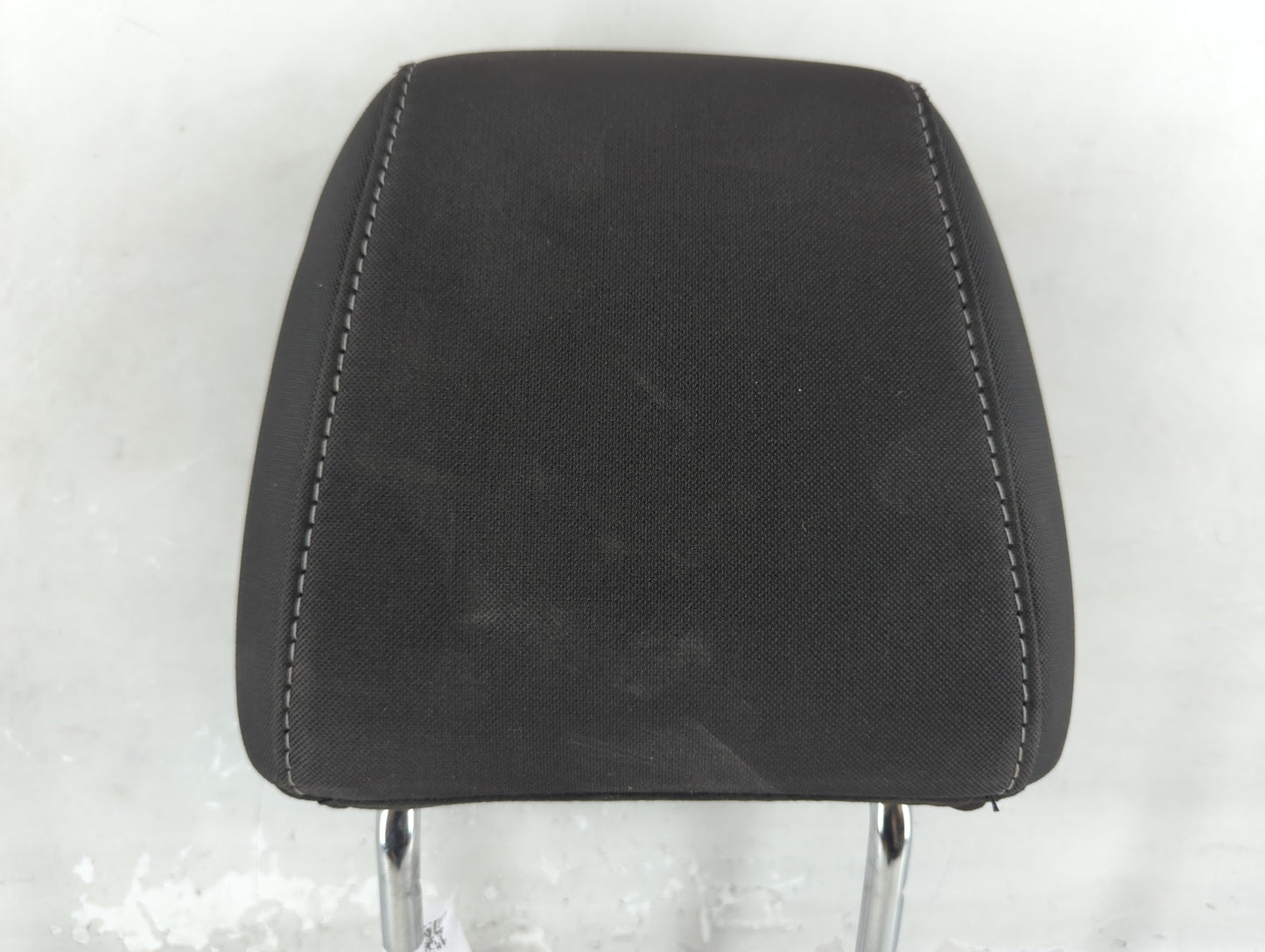 2016-2019 Ford Escape Headrest Head Rest Front Driver Passenger Seat Fits Fits 2016 2017 2018 2019 OEM Used Auto Parts - Oem