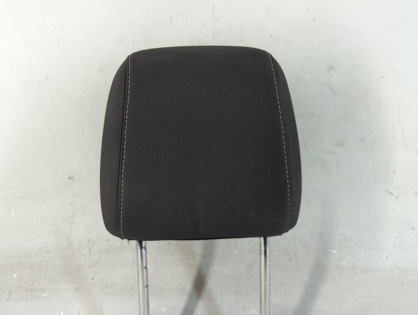 2016-2019 Ford Escape Headrest Head Rest Rear Seat Fits Fits 2016 2017 2018 2019 OEM Used Auto Parts - Oemusedautoparts1.com