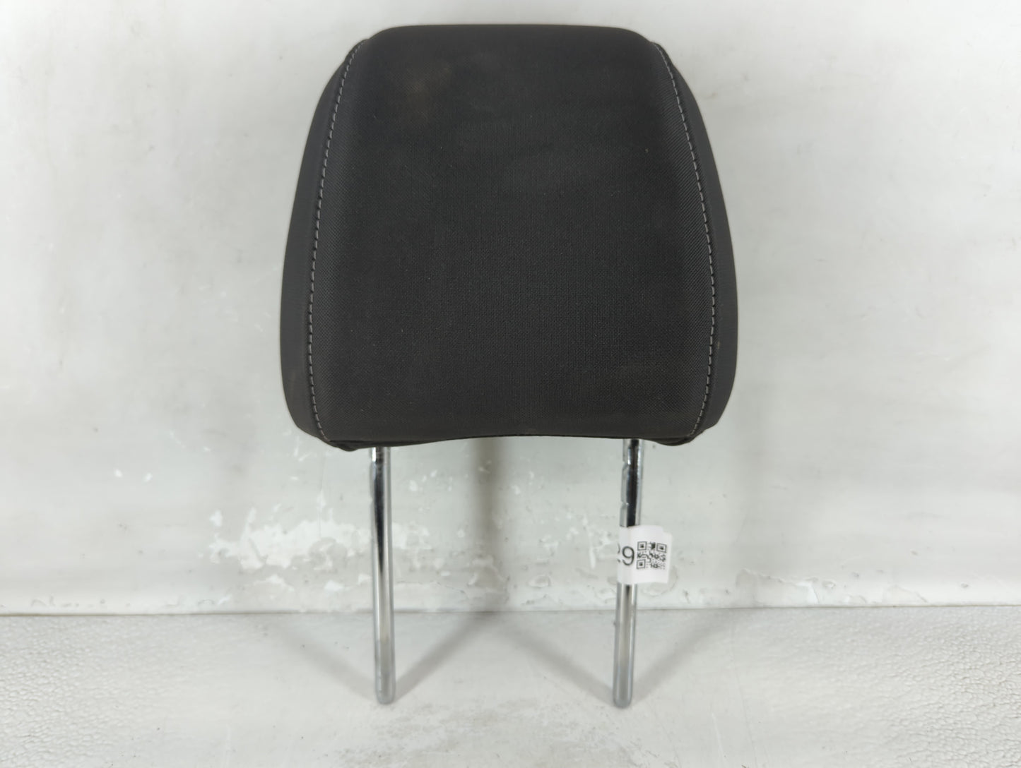 2017-2019 Ford Escape Headrest Head Rest Front Driver Passenger Seat Fits Fits 2017 2018 2019 OEM Used Auto Parts - Oemuseda