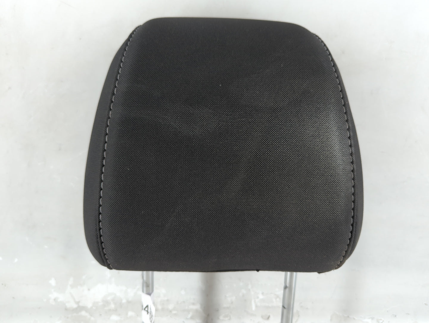2016-2019 Ford Escape Headrest Head Rest Front Driver Passenger Seat Fits Fits 2016 2017 2018 2019 OEM Used Auto Parts - Oem