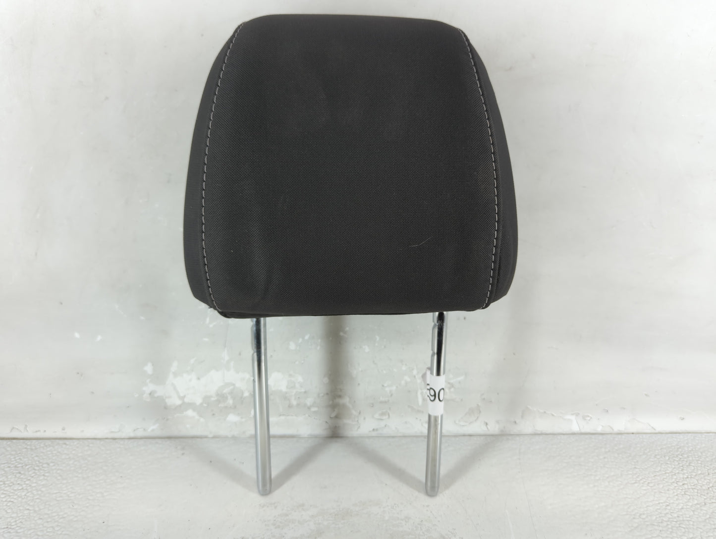 2017-2019 Ford Escape Headrest Head Rest Front Driver Passenger Seat Fits Fits 2017 2018 2019 OEM Used Auto Parts - Oemuseda