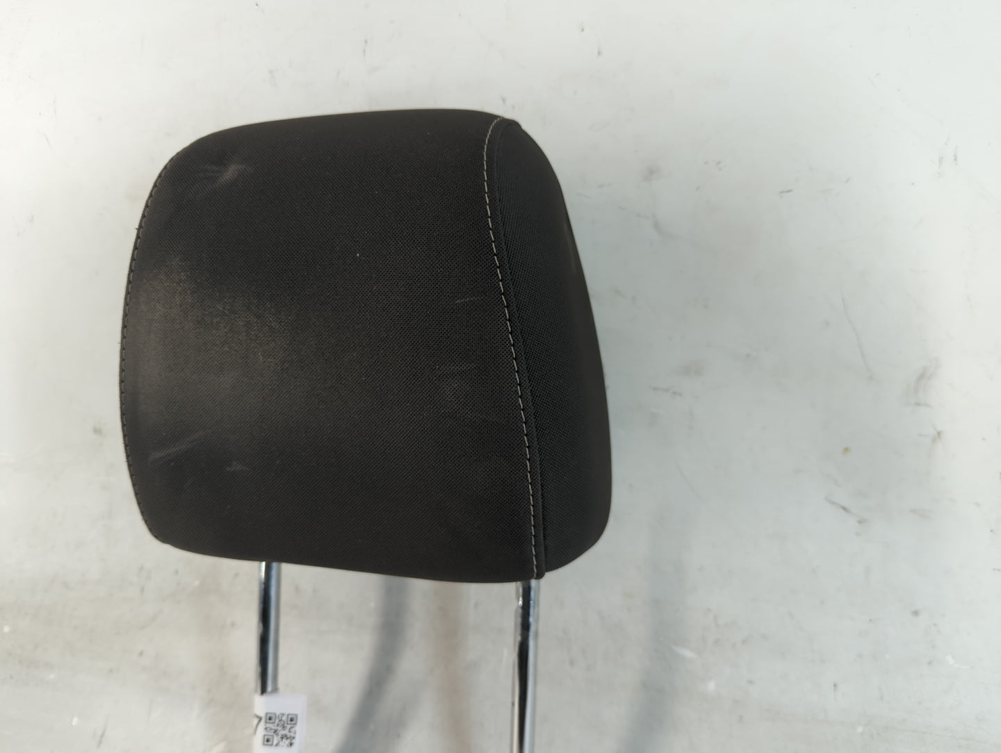 2017 Ford Escape Headrest Head Rest Front Driver Passenger Seat Fits OEM Used Auto Parts - Oemusedautoparts1.com