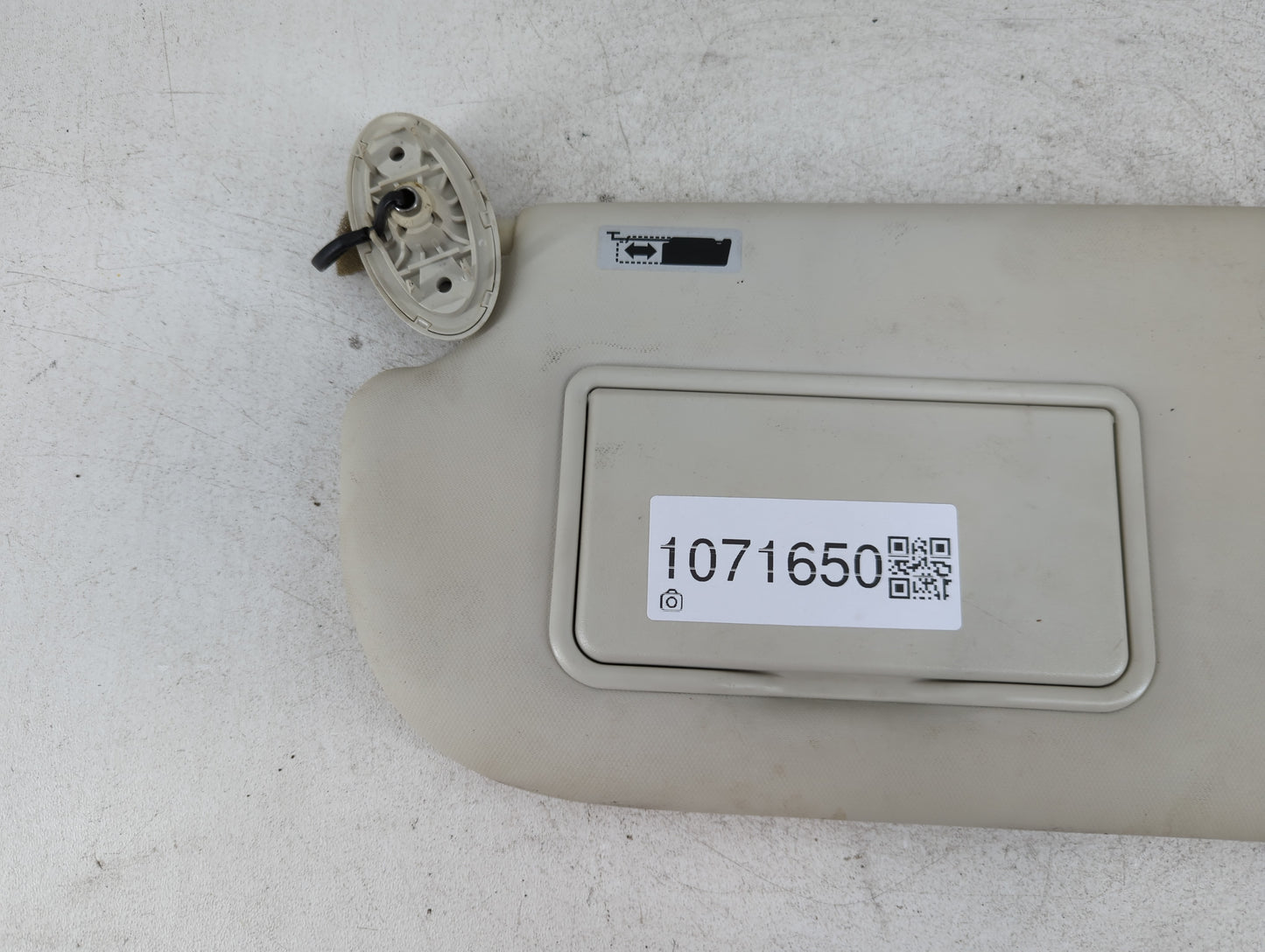 2013-2019 Ford Escape Sun Visor Shade Replacement Driver Left Mirror Fits Fits 2013 2014 2015 2016 2017 2018 2019 OEM Used A