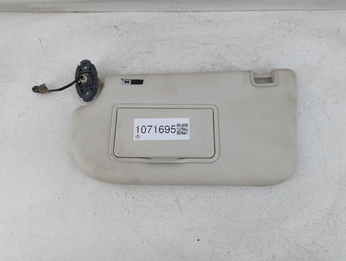 2013-2019 Ford Escape Sun Visor Shade Replacement Driver Left Mirror Fits Fits 2013 2014 2015 2016 2017 2018 2019 OEM Used A