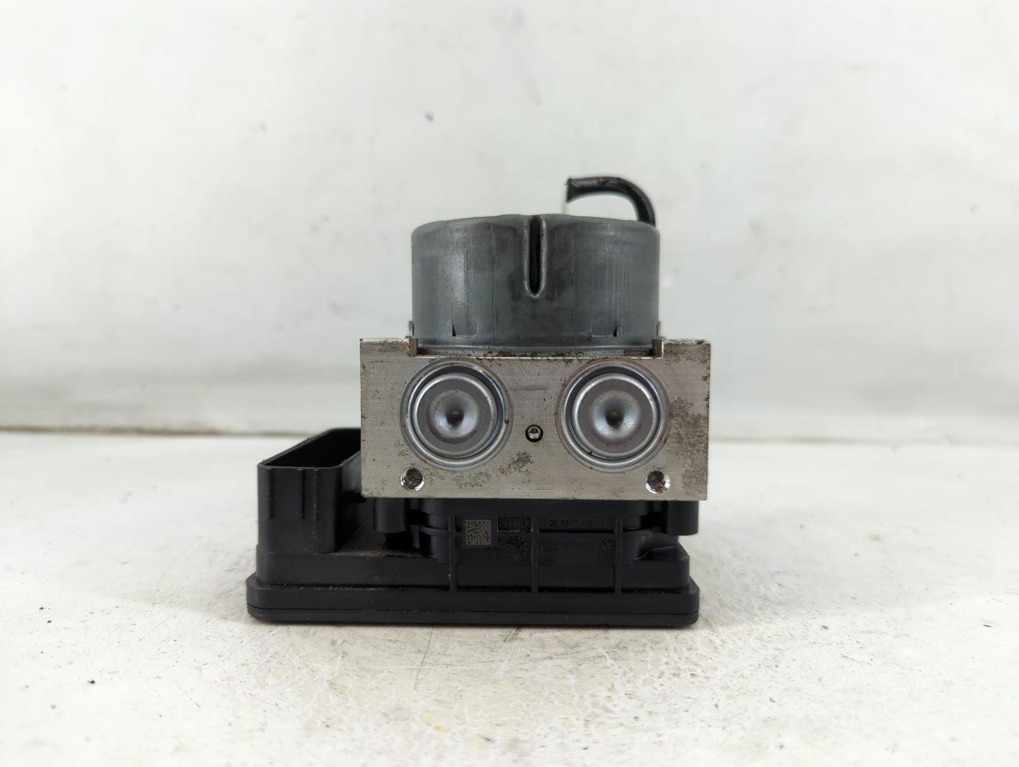 2017-2019 Ford Escape ABS Pump Control Module Replacement P/N:GV61-2C405-CH Fits Fits 2017 2018 2019 OEM Used Auto Parts - O