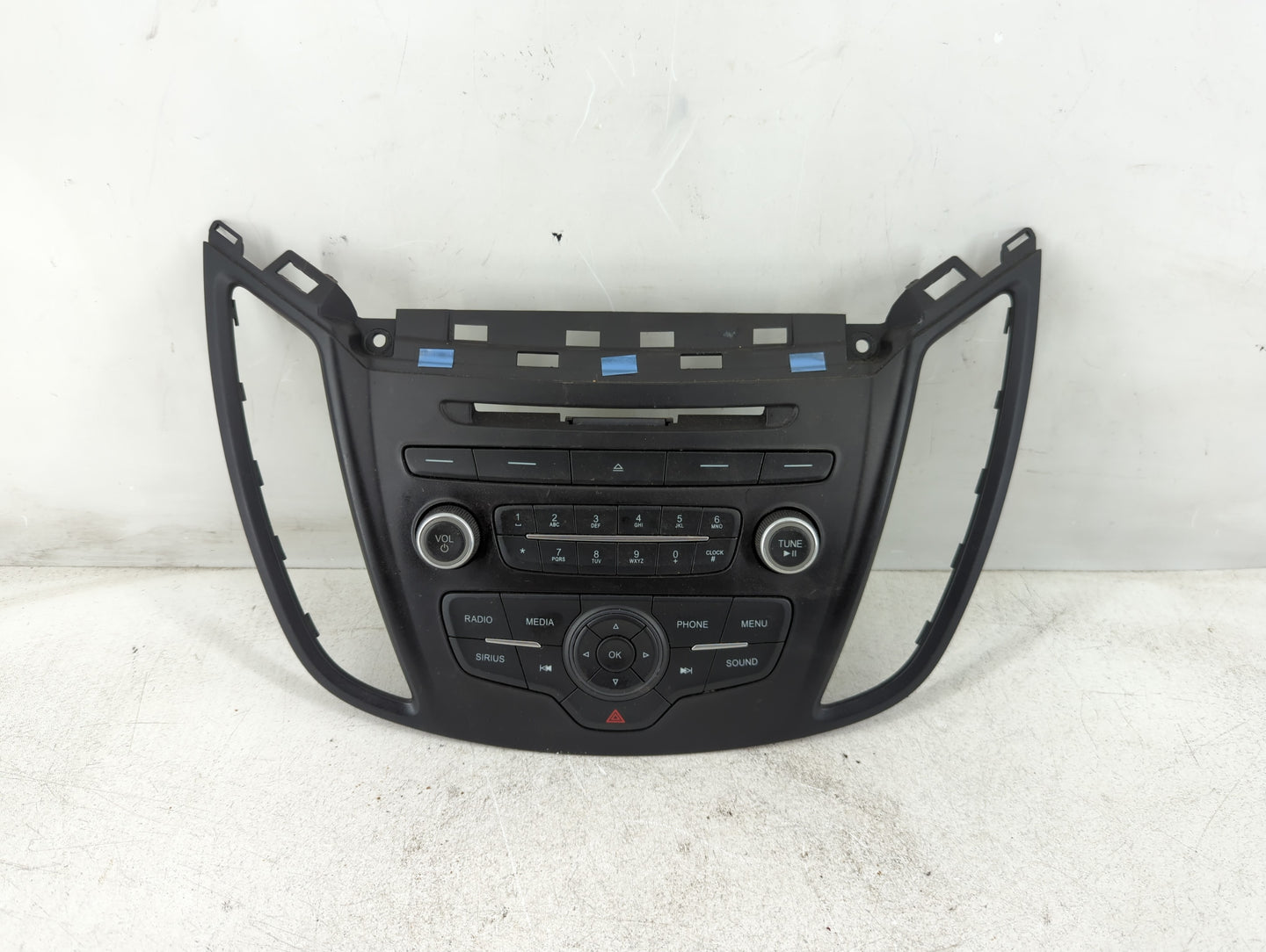 2017-2019 Ford Escape Radio AM FM Cd Player Receiver Replacement P/N:F1ET 18K811 KD Fits Fits 2015 2016 2017 2018 2019 OEM U