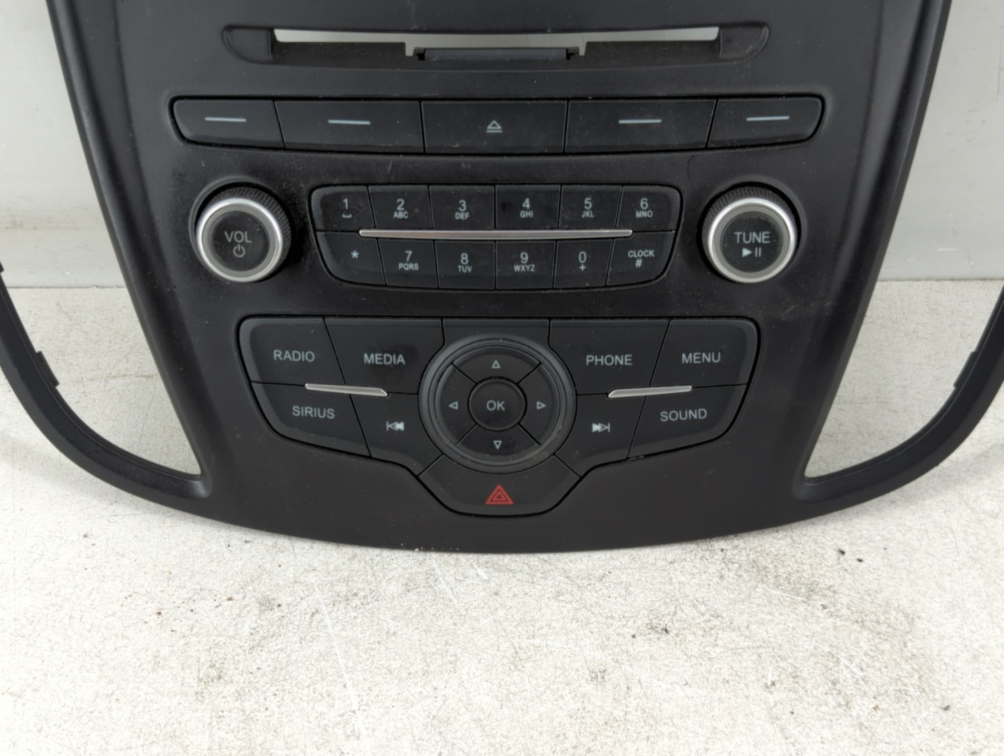 2017-2019 Ford Escape Radio AM FM Cd Player Receiver Replacement P/N:F1ET 18K811 KD Fits Fits 2015 2016 2017 2018 2019 OEM U
