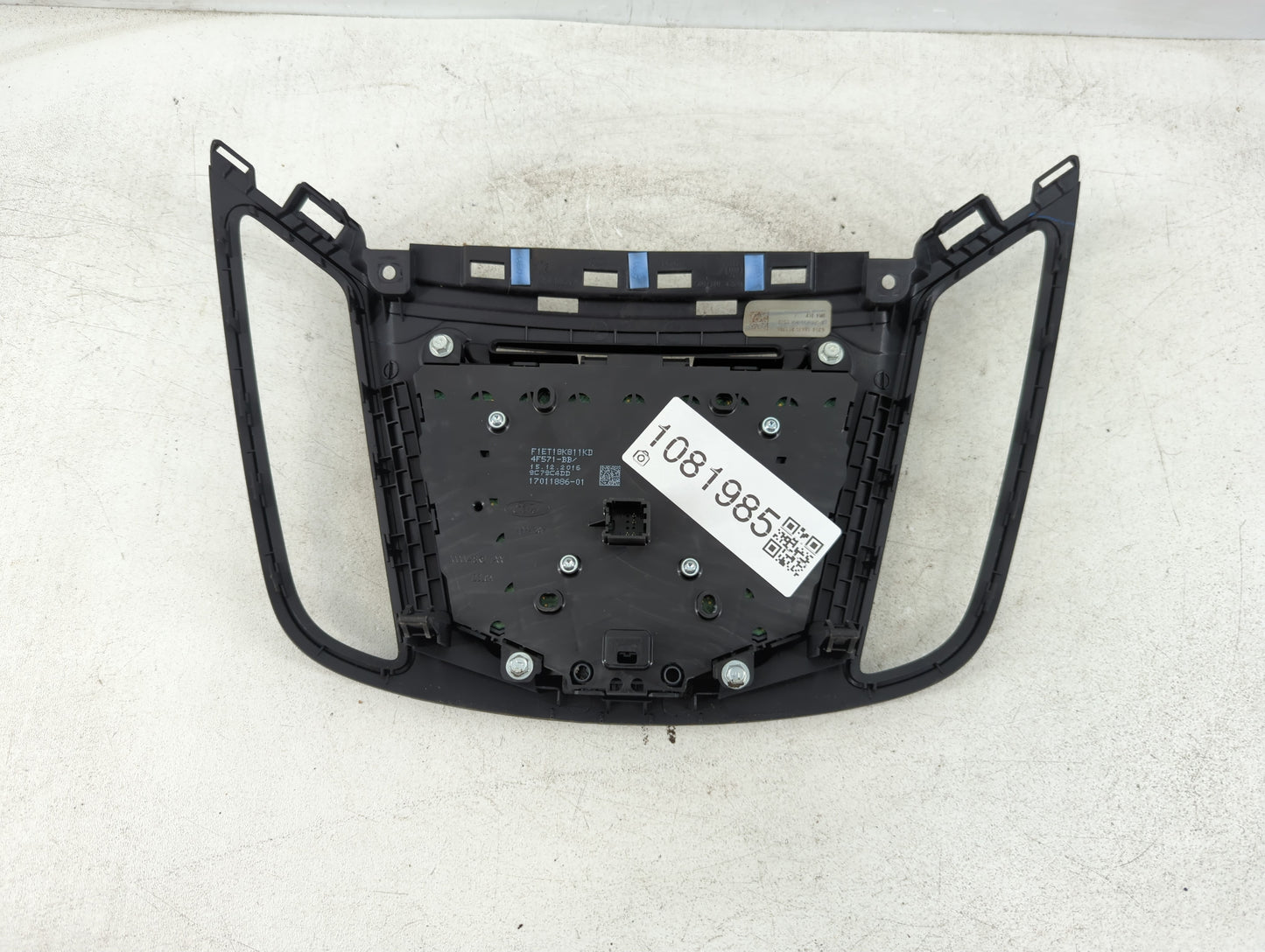 2017-2019 Ford Escape Radio AM FM Cd Player Receiver Replacement P/N:F1ET 18K811 KD Fits Fits 2015 2016 2017 2018 2019 OEM U