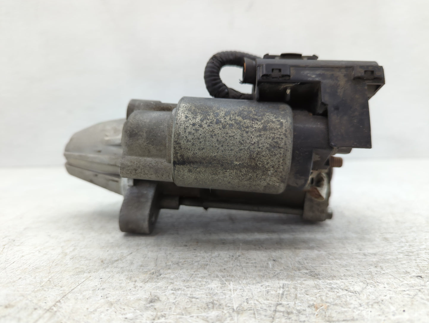 2017-2019 Ford Escape Car Starter Motor Solenoid OEM P/N:F1ET-11000-EB Fits Fits 2017 2018 2019 OEM Used Auto Parts - Oemuse