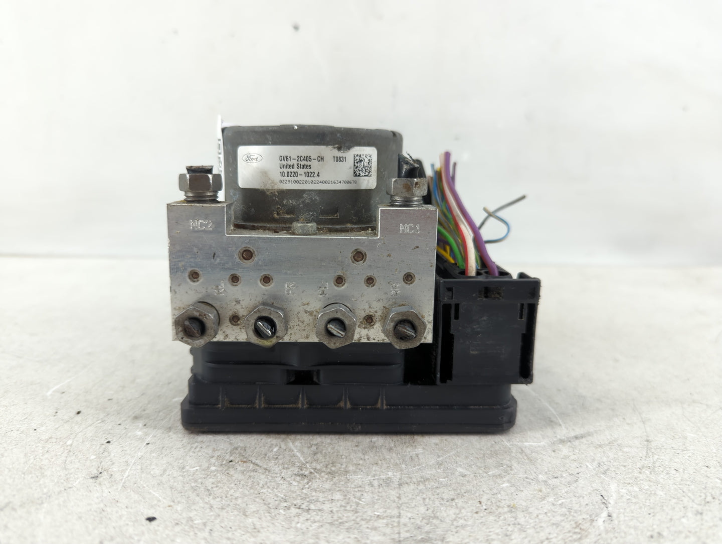 2017-2019 Ford Escape ABS Pump Control Module Replacement P/N:GV61-2C405-CH Fits Fits 2017 2018 2019 OEM Used Auto Parts - O