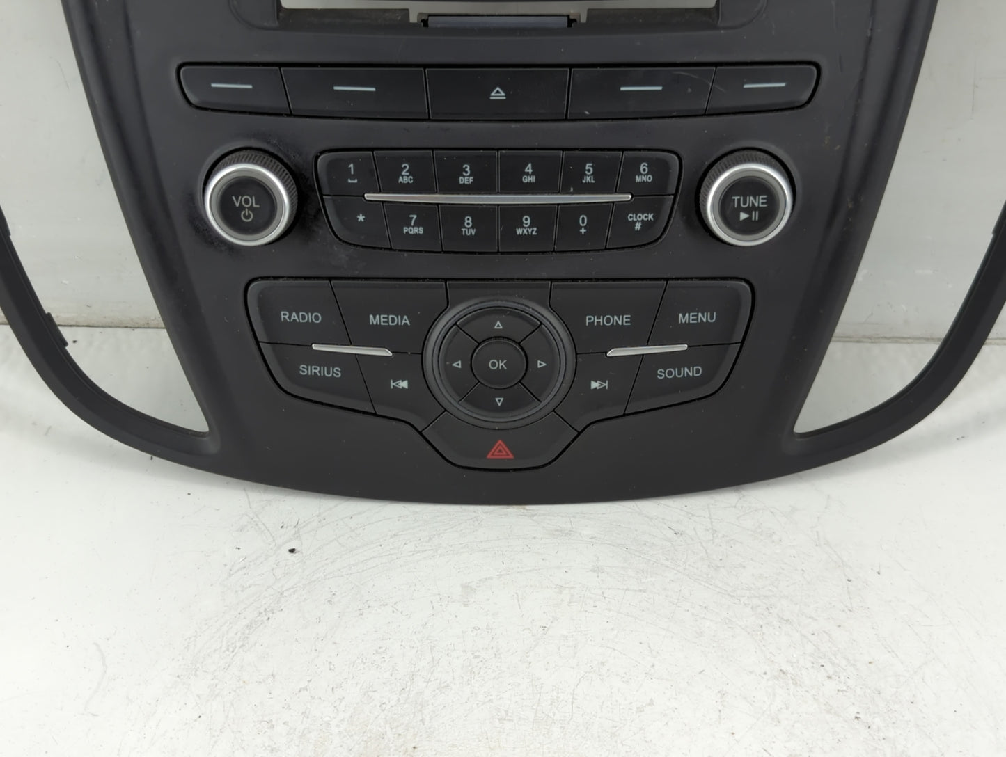 2017-2019 Ford Escape Radio AM FM Cd Player Receiver Replacement P/N:F1ET 18K811 KD Fits Fits 2015 2016 2017 2018 2019 OEM U