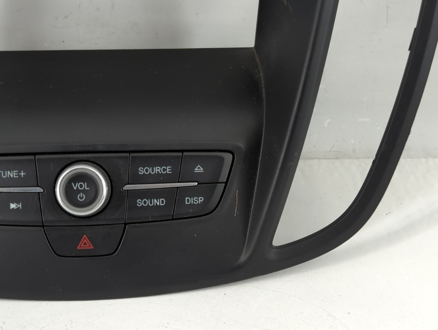 2017-2019 Ford Escape Radio AM FM Cd Player Receiver Replacement P/N:F1CT 18K811 HC 90156-092 Fits Fits 2017 2018 2019 OEM U
