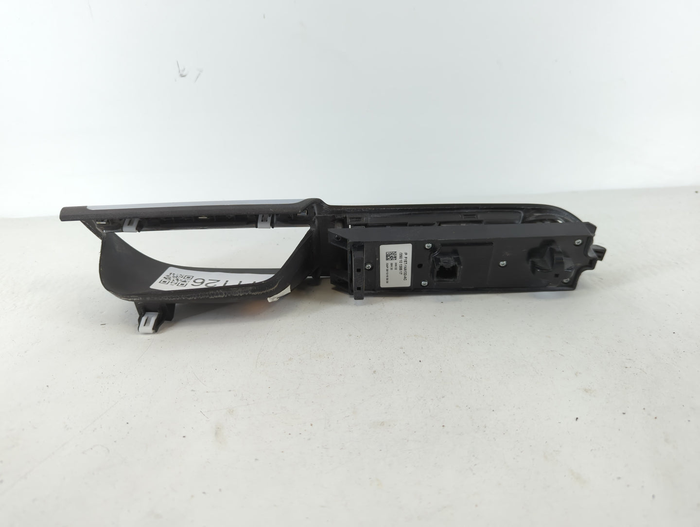2013-2019 Ford Escape Master Power Window Switch Replacement Driver Side Left P/N:F1ET-14A132-AC Fits OEM Used Auto Parts - 