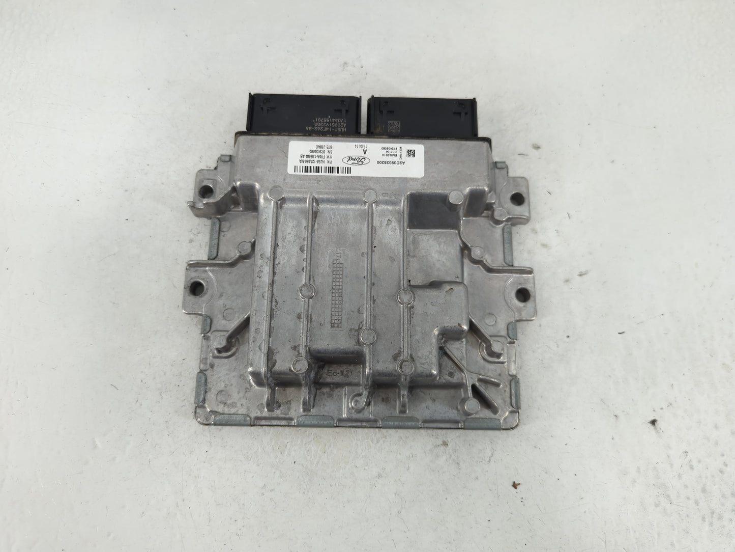 2017-2019 Ford Escape PCM Engine Control Computer ECU ECM PCU OEM P/N:HJ5A-12A650-MA Fits Fits 2017 2018 2019 OEM Used Auto 