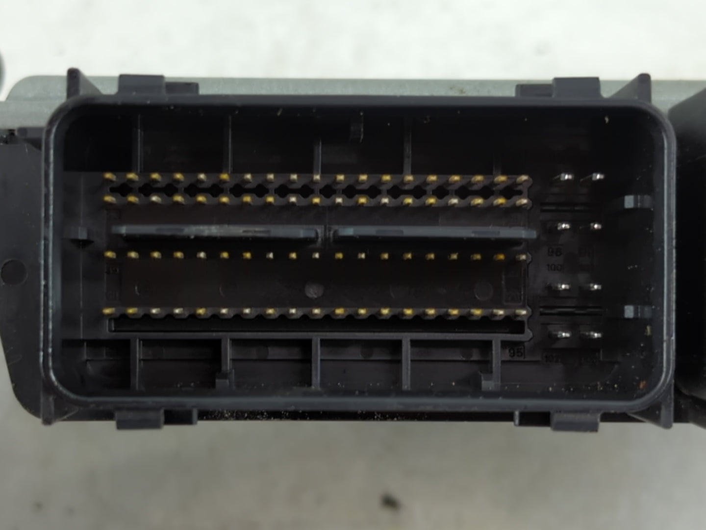 2017-2019 Ford Escape PCM Engine Control Computer ECU ECM PCU OEM P/N:HJ5A-12A650-MA Fits Fits 2017 2018 2019 OEM Used Auto 