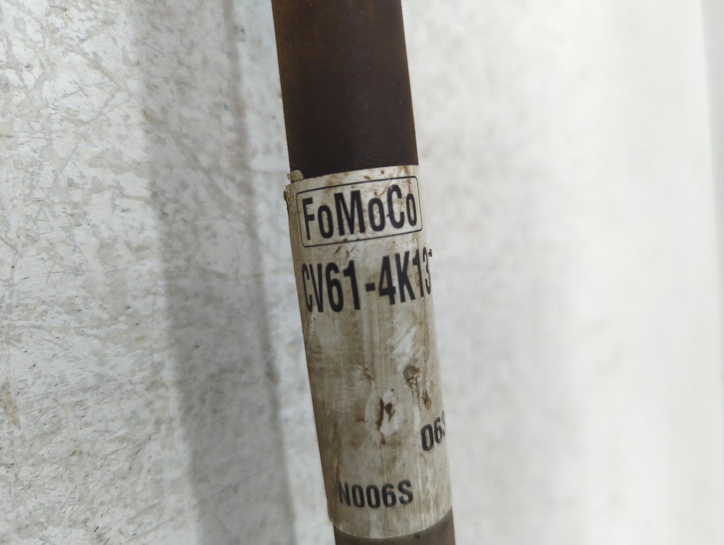 2016-2019 Ford Escape Axle Shaft Front Driver Cv C/v - Oemusedautoparts1.com