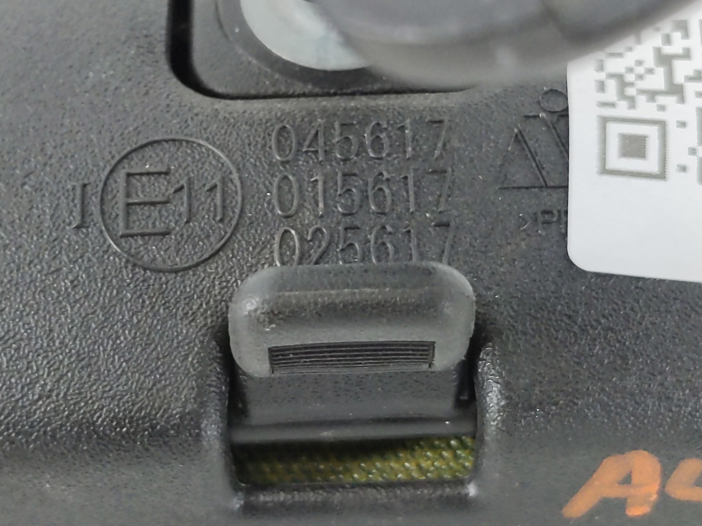 2017-2019 Ford Escape Interior Rear View Mirror Replacement OEM P/N:E11015617 E11045617 Fits Fits 2015 2016 2017 2018 2019 O